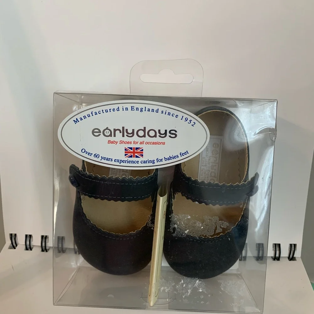 New Open Box Baypods Navy Patent Scallop Leather Mary Jane Shoes 6-12 Months UK